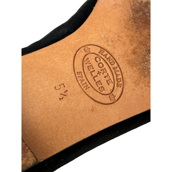 Corte + Welles Women's Black Velvet Flats Size 5 1/2 Embroidered Crest - Picture 7 of 8